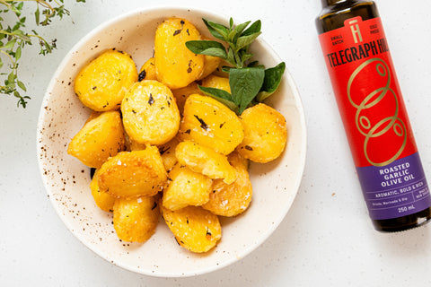 Roast Garlic Crispy Potatoes