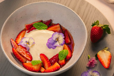 Vanilla Pannacotta with Balsamic Berries